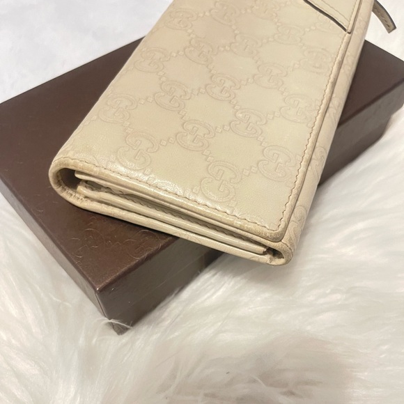 ❌❌❌SOLD❌❌GUCCI GUCCISIMA LONG WALLET - Picture 4 of 10